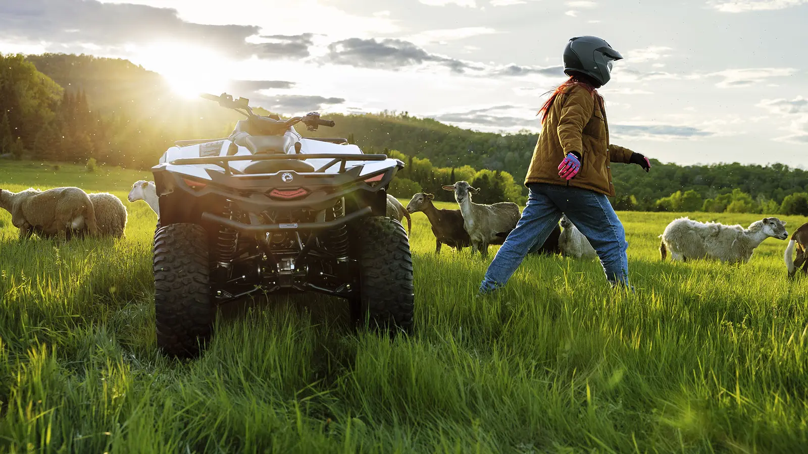 Can-Am Outlander Electric i terrängen