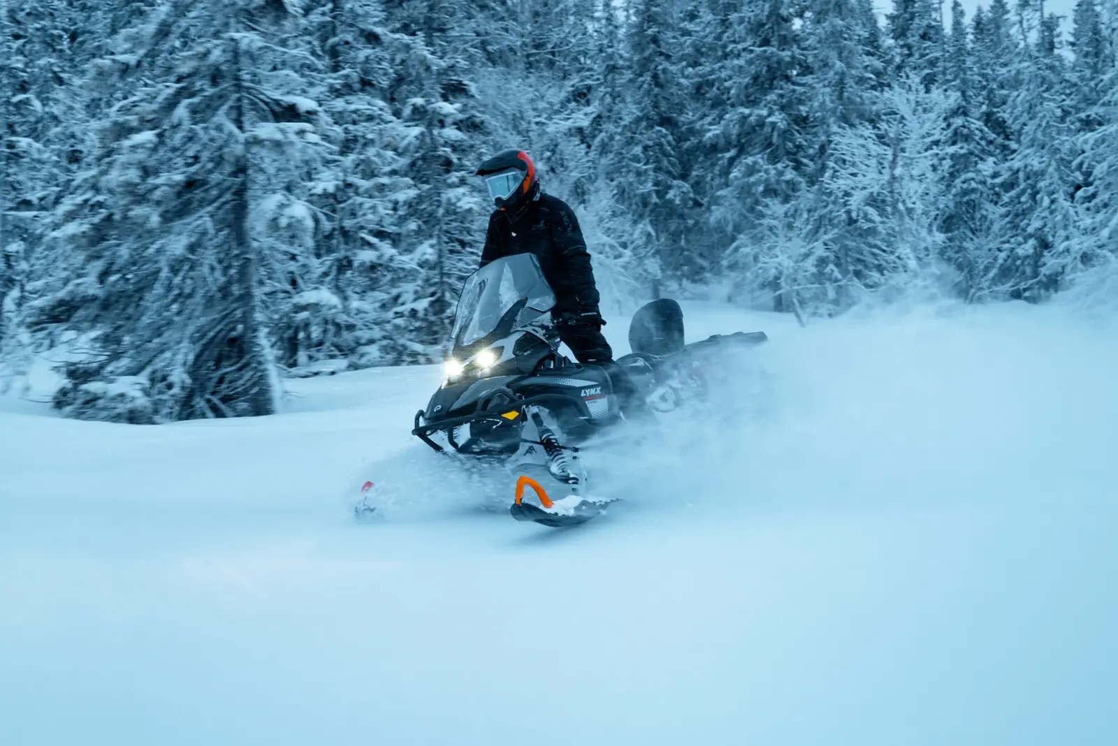 Lynx 59 Ranger i terrängen